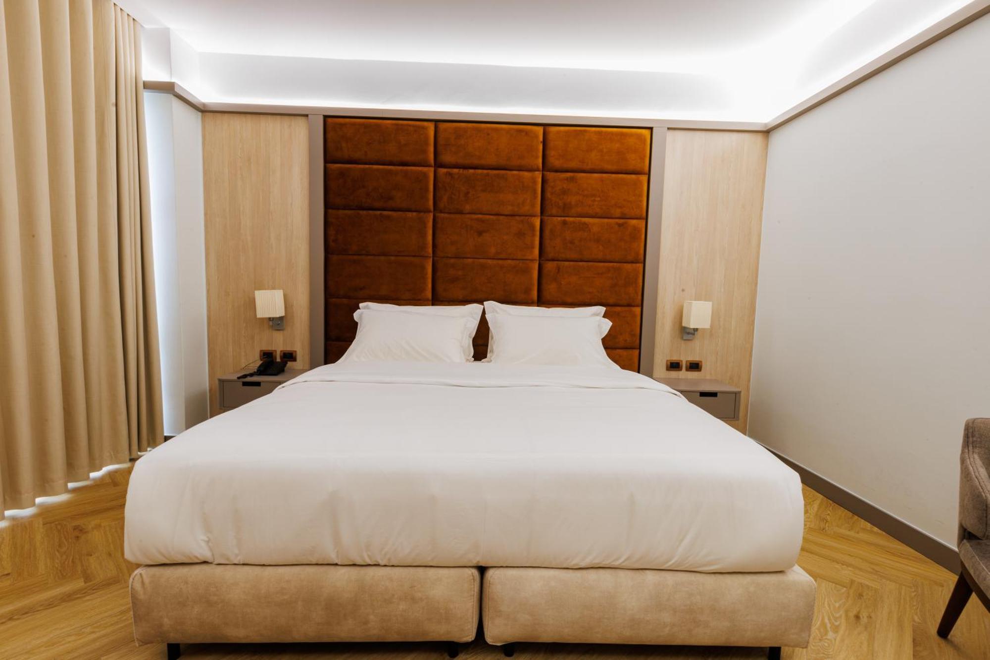 Hotel Fieri Eksteriør bilde