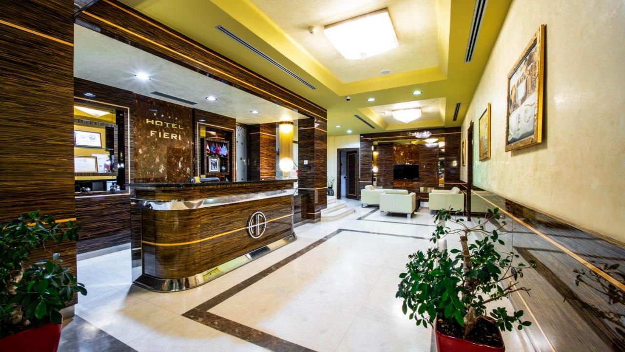 Hotel Fieri Eksteriør bilde
